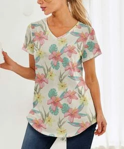 Nanu Yellow & Peach Tropical Floral Hacci V-Neck Curved-Hem Tee - Plus